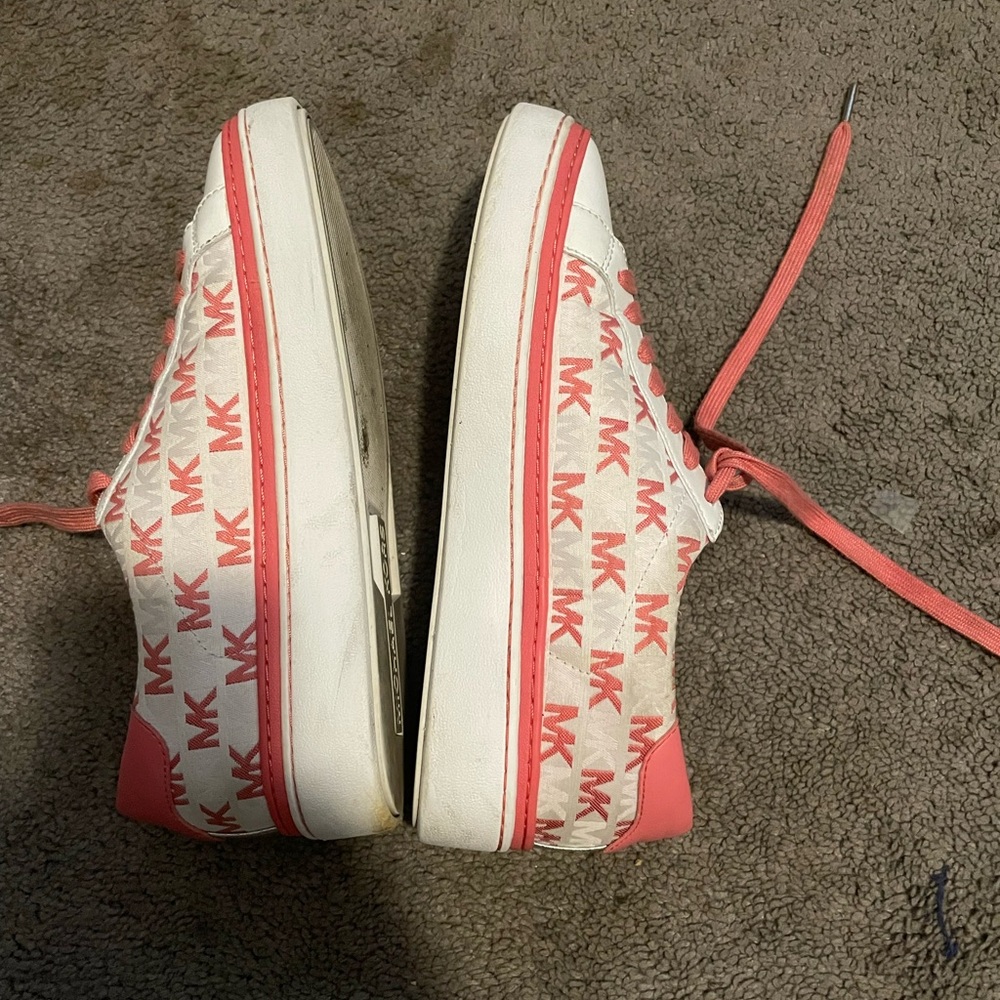 Micheal Kors pink and white Chapman logo sneakers - Picture 4 of 6